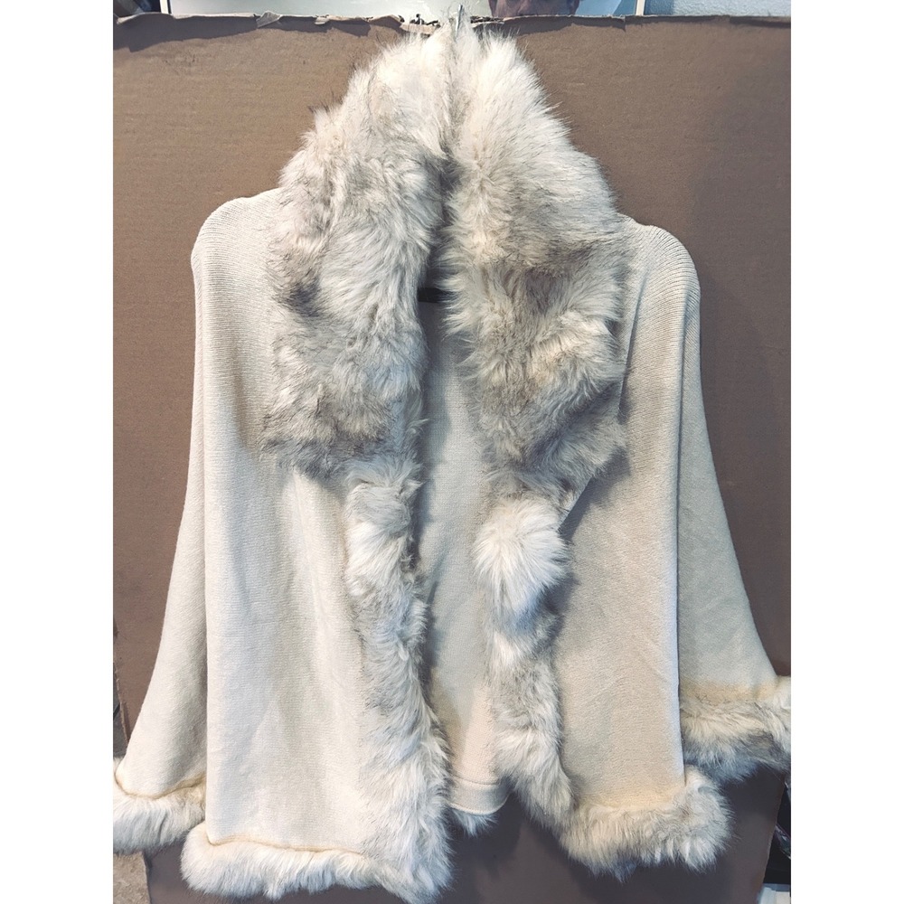 Unbranded Faux Fur Trim Poncho Women One Size Cream Excellent Knit Cape Shawl